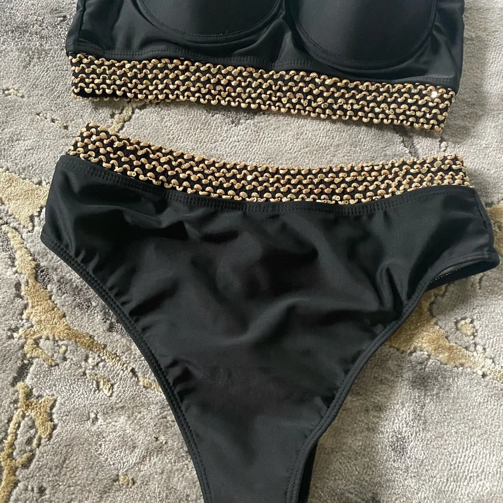 New Two piece Swimsuit - Picture 5 of 8